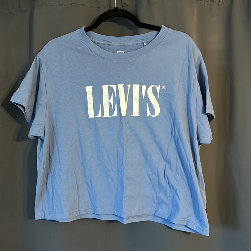 Levi's crop top tee